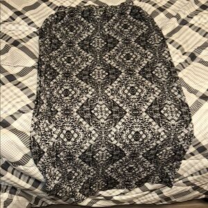 Just Be Black and White Ruched Bubble Midi Skirt